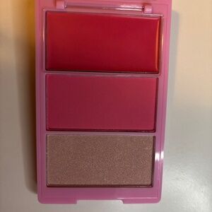 Pearnova Cheek Pallet